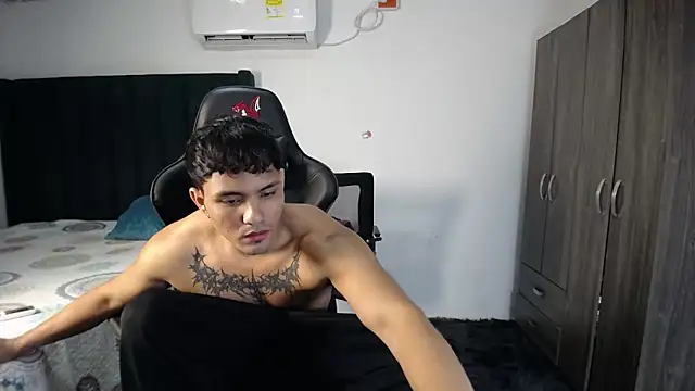 man dur07 online show from January 23, 11:15 pm