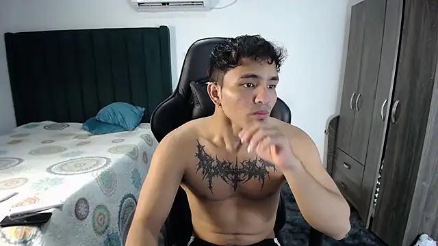 man dur07 online show from February 16, 8:55 pm