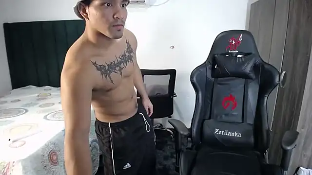 man dur07 online show from February 18, 8:14 pm