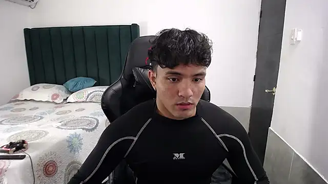 man dur07 online show from September 12, 7:36 pm