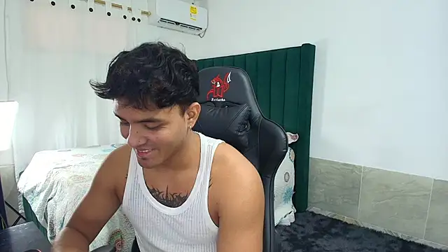 man dur07 online show from September 26, 8:35 pm