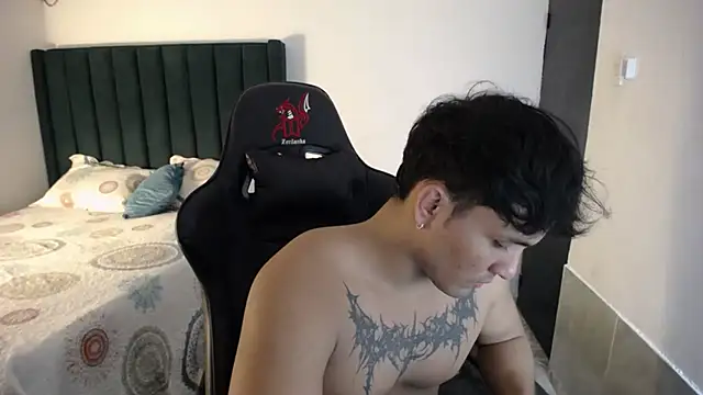 man dur07 online show from November 20, 10:09 pm