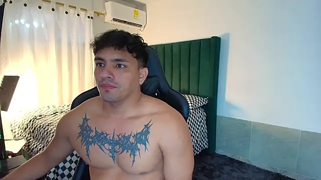 man dur07 online show from December 19, 7:43 pm