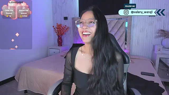 Valery wang online show from November 17, 11:49 am