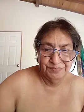 florecita69 online show from October 28, 2:31 pm