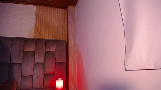 kittyhouse hs online show from February 1, 3:08 am