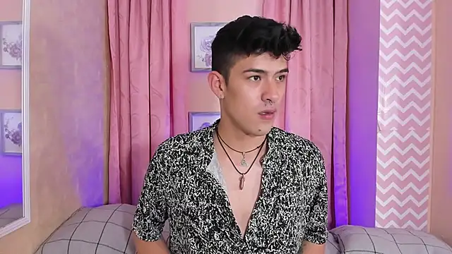 Ryan Clark  online show from December 29, 8:48 pm