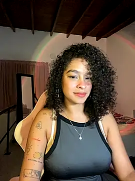 Snapshot of Arteatenea__ chatting on September 28, 1:44 am Arteatenea online show from September 28, 1:44 am