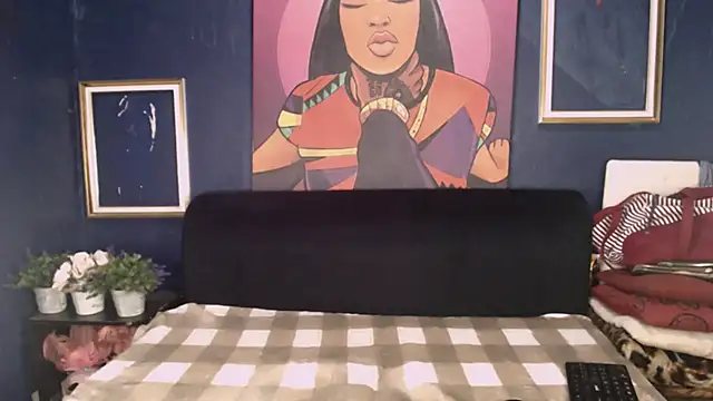 Littleindianmilf online show from October 16, 10:38 am