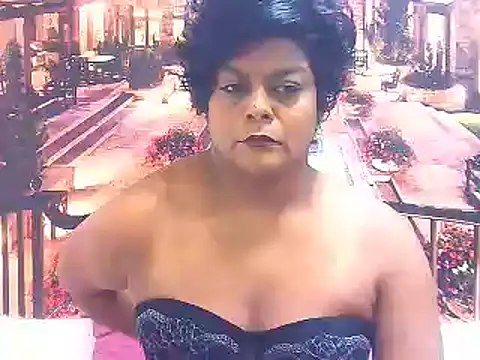 Snapshot of indianCherryPie chatting on January 23, 5:21 pm indianCherryPie online show from January 23, 5:21 pm