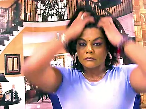 Snapshot of indianCherryPie chatting on September 24, 5:44 am indianCherryPie online show from September 24, 5:44 am