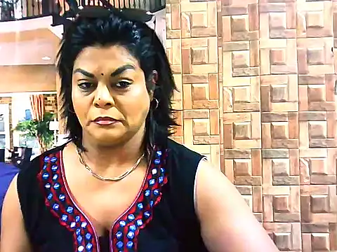 Snapshot of indianCherryPie chatting on October 8, 5:38 am indianCherryPie online show from October 8, 5:38 am