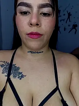 BigTits Kitty online show from April 5, 6:54 am