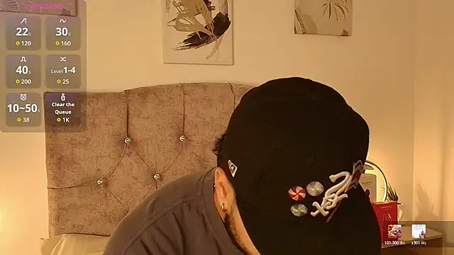 Amadeo Wild online show from April 21, 4:08 am