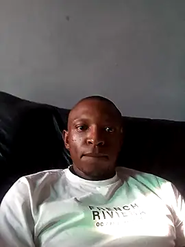 Snapshot of Kingshifter chatting on December 25, 3:38 pm Kingshifter online show from December 25, 3:38 pm