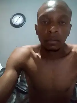 Snapshot of Kingshifter chatting on January 24, 9:47 pm Kingshifter online show from January 24, 9:47 pm