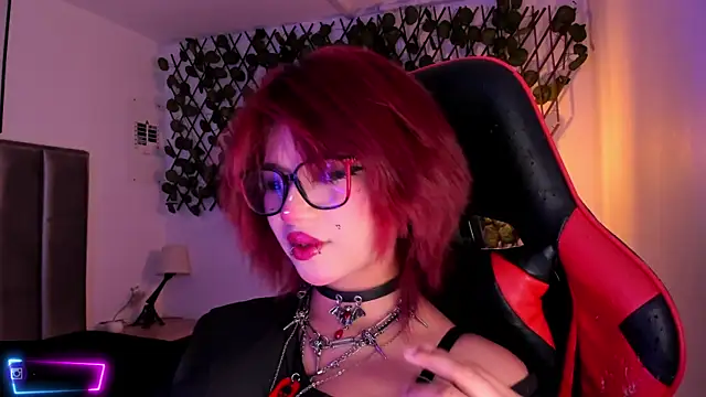 Kitty Gang online show from September 10, 2:11 am