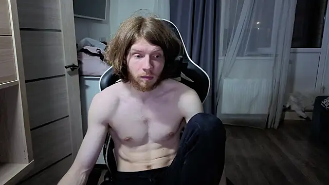 Snapshot of spaisenok chatting on April 1, 9:34 pm spaisenok online show from April 1, 9:34 pm