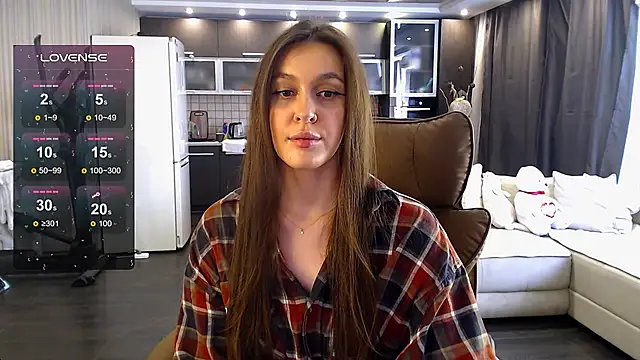 Snapshot of Doll_Jasmine_ chatting on May 21, 9:38 am Doll Jasmine online show from May 21, 9:38 am