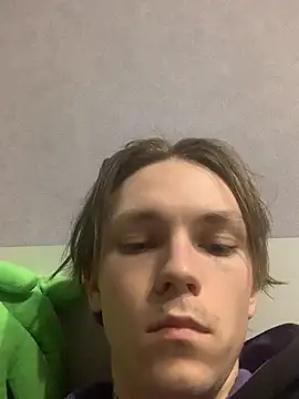 Snapshot of Alex17am chatting on November 23, 6:19 pm Alex17am online show from November 23, 6:19 pm