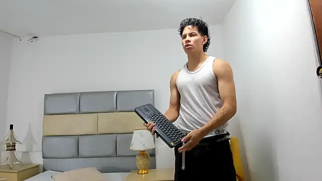 Snapshot of lax777_ chatting on March 7, 12:34 pm lax777 online show from March 7, 12:34 pm