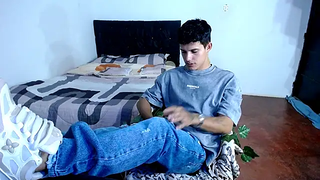 freddy romas online show from September 29, 1:55 am