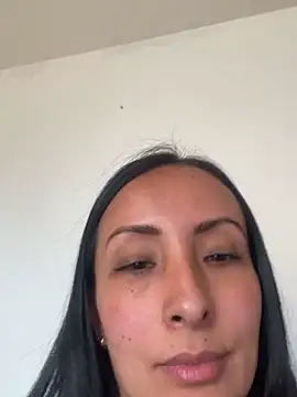 yaralyminjo2 online show from January 7, 9:14 pm