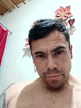 Snapshot of Hot796 chatting on February 13, 7:26 am Hot796 online show from February 13, 7:26 am