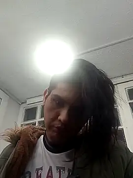 Snapshot of AlexaFontana chatting on March 7, 4:46 am AlexaFontana online show from March 7, 4:46 am