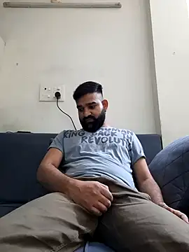 Fun Guuy online show from December 24, 5:44 pm