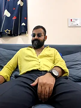 Snapshot of Fun_Guuy chatting on January 7, 8:28 am Fun Guuy online show from January 7, 8:28 am