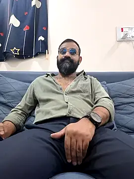 Snapshot of Fun_Guuy chatting on January 8, 4:09 pm Fun Guuy online show from January 8, 4:09 pm