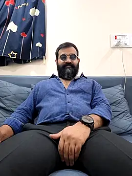 Snapshot of Fun_Guuy chatting on February 10, 6:12 pm Fun Guuy online show from February 10, 6:12 pm