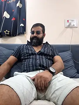 Snapshot of Fun_Guuy chatting on February 19, 4:47 pm Fun Guuy online show from February 19, 4:47 pm