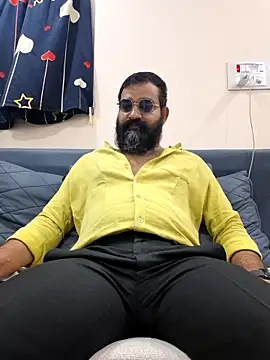 Snapshot of Fun_Guuy chatting on February 22, 2:45 am Fun Guuy online show from February 22, 2:45 am