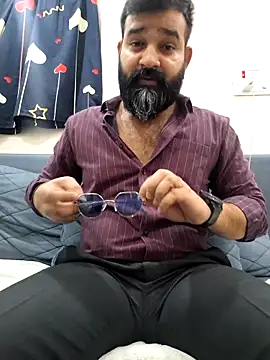 Fun Guuy online show from April 2, 5:49 am