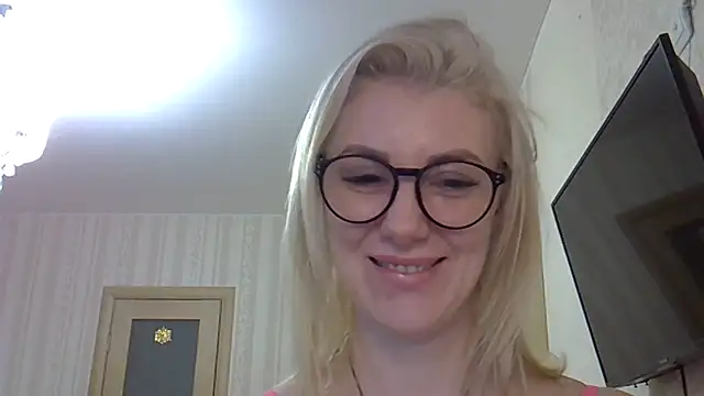 Snapshot of Pabonya91 chatting on January 28, 8:47 am Pabonya91 online show from January 28, 8:47 am