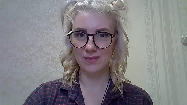 Snapshot of Pabonya91 chatting on February 6, 5:09 pm Pabonya91 online show from February 6, 5:09 pm