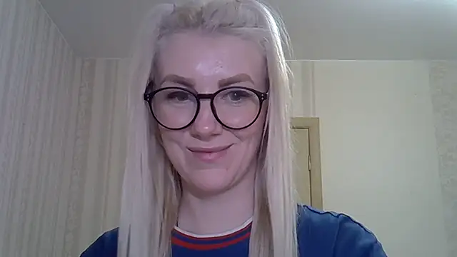 Snapshot of Pabonya91 chatting on February 19, 4:11 pm Pabonya91 online show from February 19, 4:11 pm