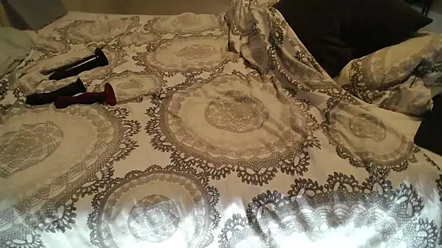 33  Max online show from February 14, 11:34 pm