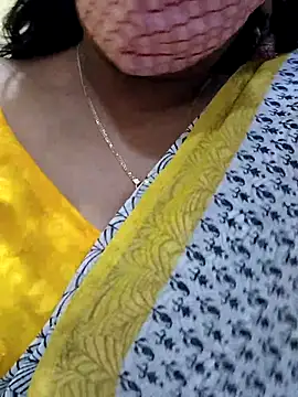 Snapshot of mallu-sumi chatting on March 9, 11:14 am mallu-sumi online show from March 9, 11:14 am