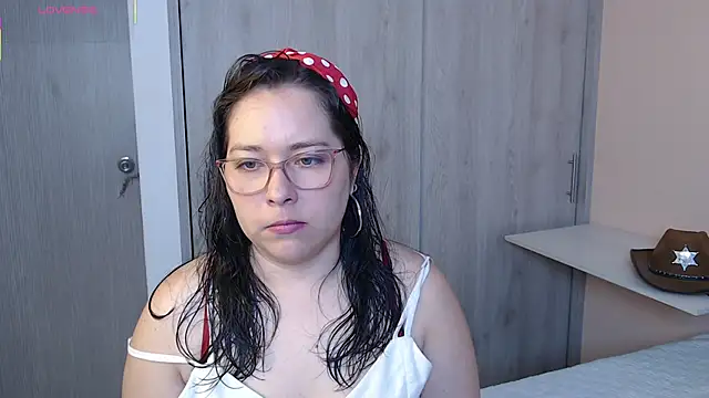 Snapshot of May_Carlier chatting on October 11, 8:29 pm May Carlier online show from October 11, 8:29 pm