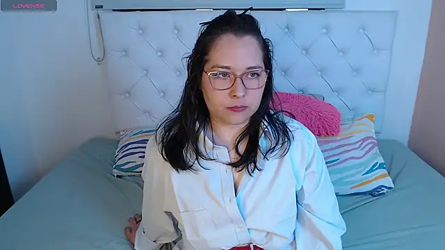 Snapshot of May_Carlier chatting on November 25, 3:50 am May Carlier online show from November 25, 3:50 am