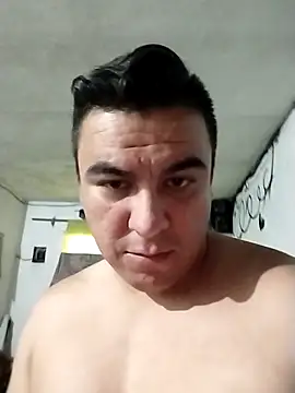 Snapshot of caramelodechile chatting on October 12, 2:38 pm caramelodechile online show from October 12, 2:38 pm