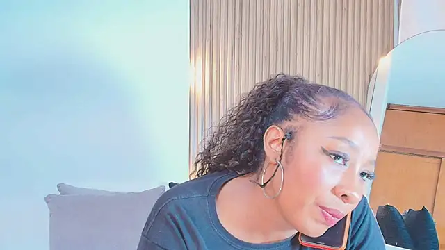 Krystal cambell1 online show from March 21, 8:40 pm