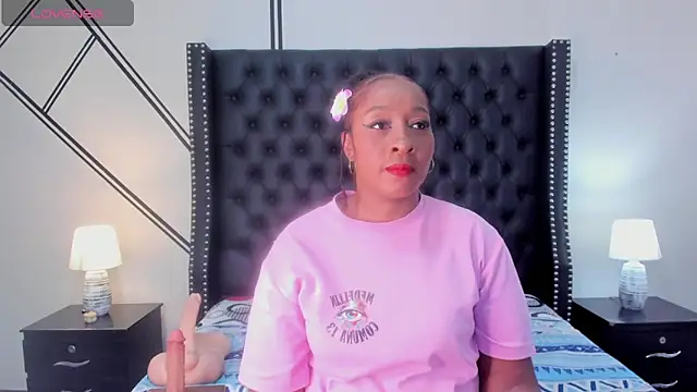 Krystal cambell1 online show from October 3, 7:44 pm