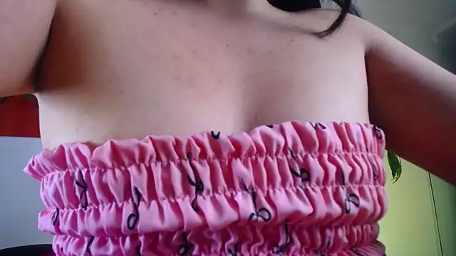 Emily Trujillo online show from November 29, 5:38 pm