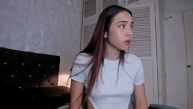 Emma dl2 online show from March 3, 8:11 pm