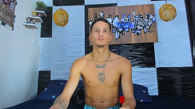 Snapshot of Friendsofeverything_ chatting on January 19, 1:48 pm Friendsofeverything online show from January 19, 1:48 pm