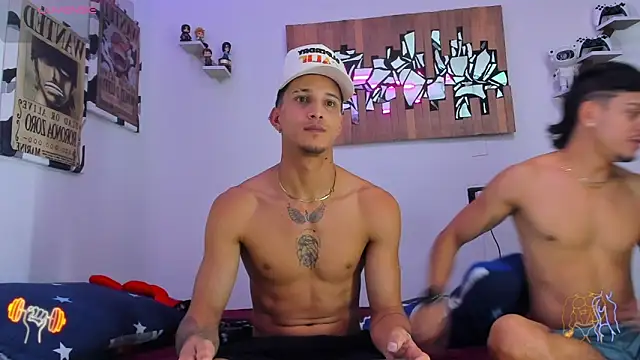 Snapshot of Friendsofeverything_ chatting on February 28, 2:18 pm Friendsofeverything online show from February 28, 2:18 pm